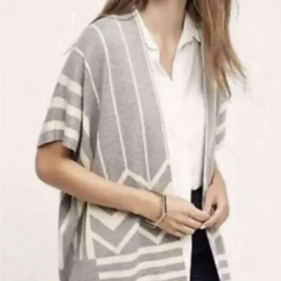 La Fee Verte Anthropologie Gray Hudsen Open Poncho Cardigan Women’s Size XS - Picture 2 of 5
